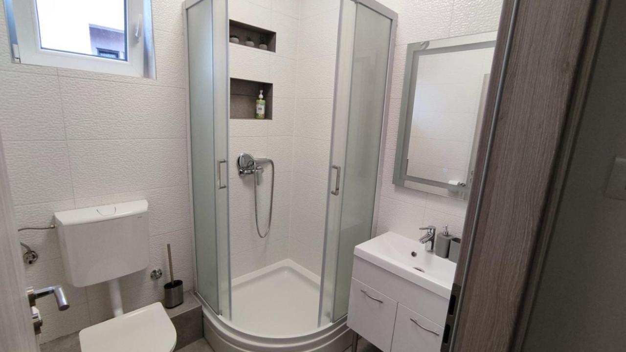 Toto Apartments Zadar Luaran gambar